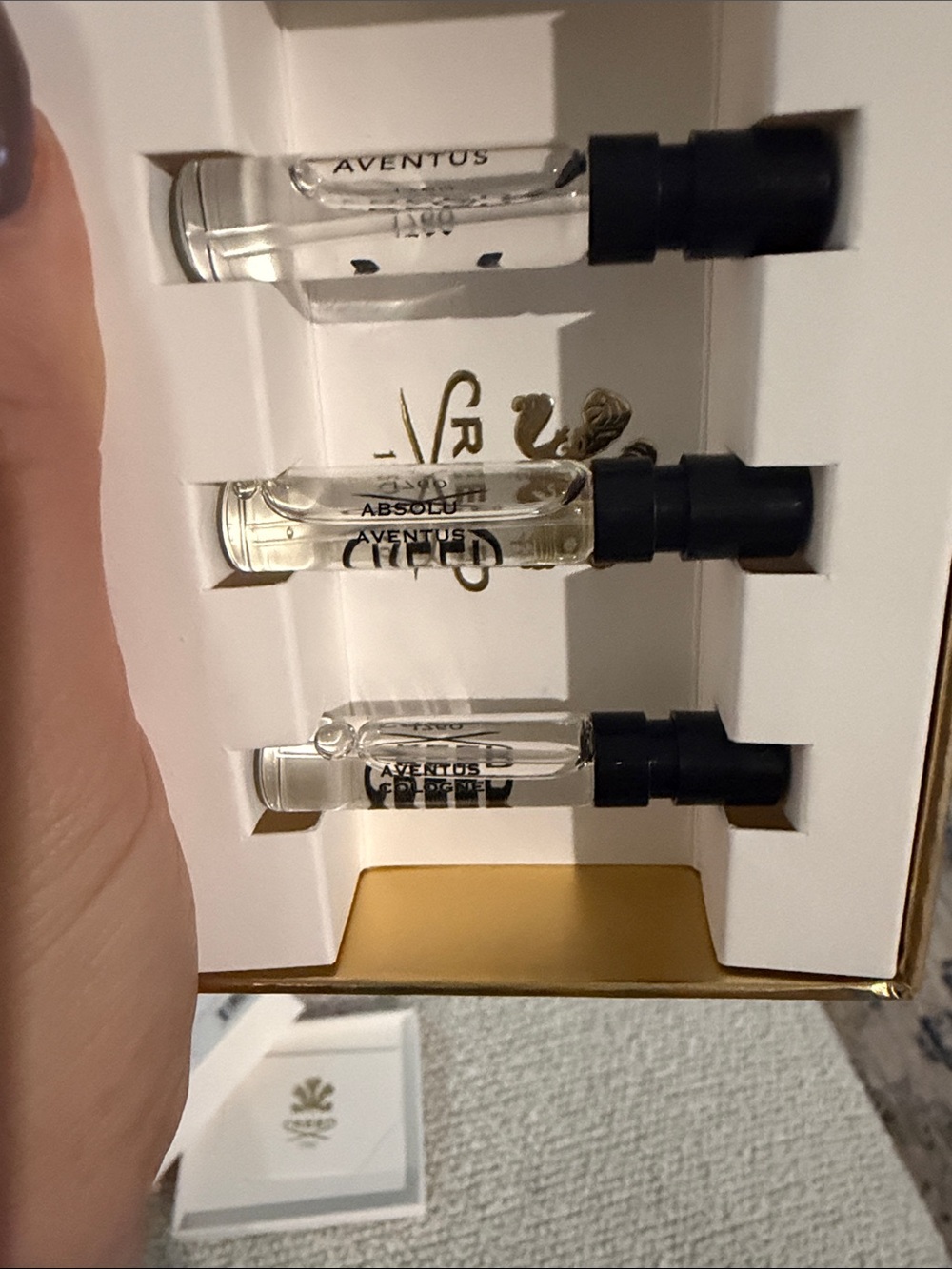 Creed Women's Fragrance Sample Set – White and Gold Accents - Picture 3 of 3